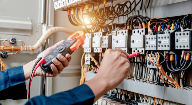 Best Industrial Electrical Services  in Lakewood, CA